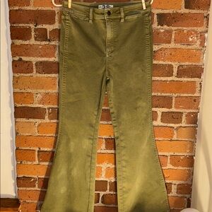 We The Free Free People Green Wide Leg Flare Jeans Size 28
